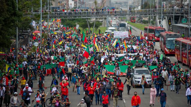 5.2 BBC marcha indigena en Bogota